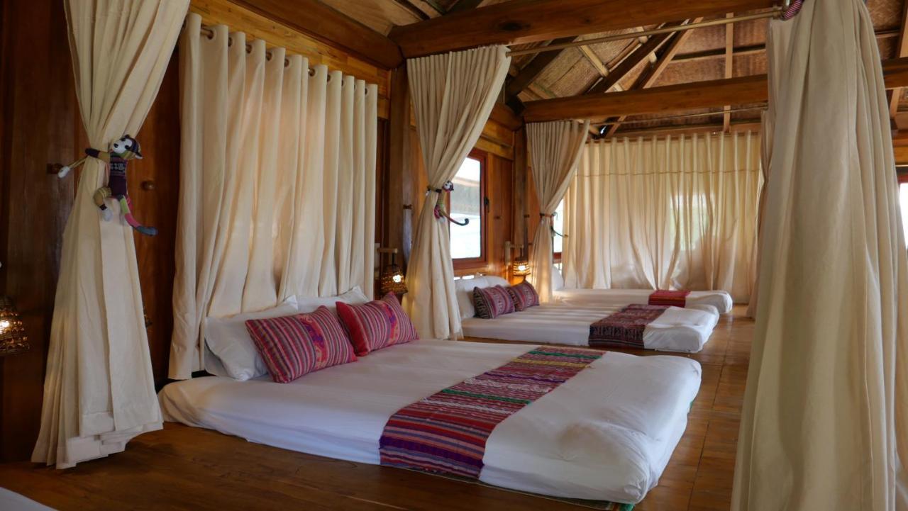 Nha Tan - Mai Chau Homestay And Tours ภายนอก รูปภาพ