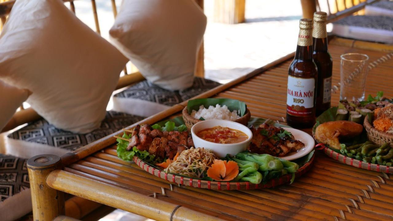 Nha Tan - Mai Chau Homestay And Tours ภายนอก รูปภาพ